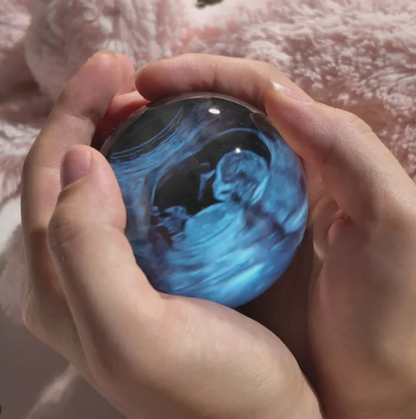 CRYSTAL-BALL The ideal gift